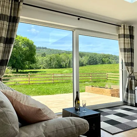 Ballyknocken * Glenealy